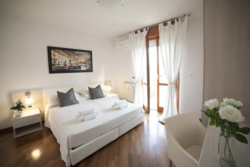Roman Holidays All'Eur Bilik gambar