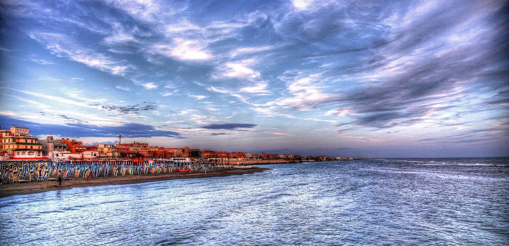 Roman Holidays All'Eur Bilik gambar